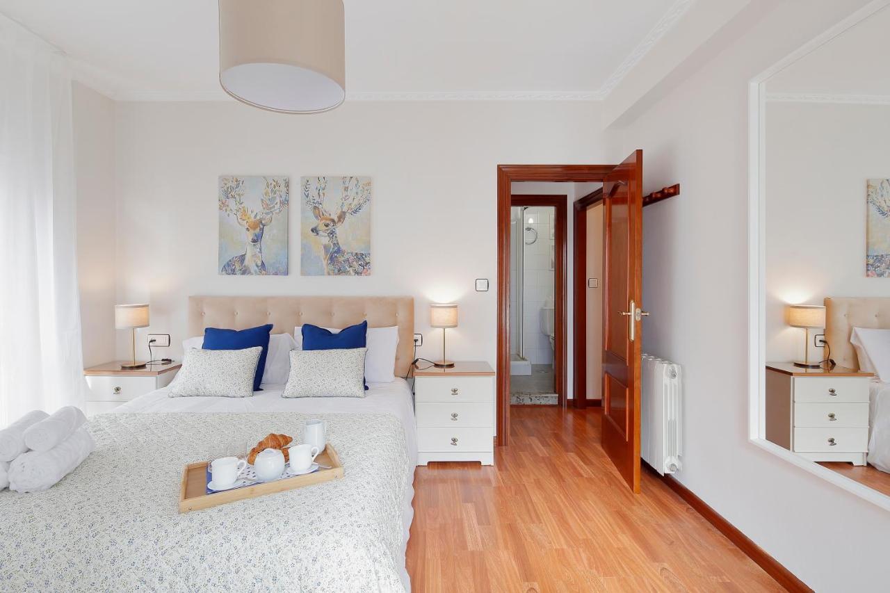 115A - Amplia Vivienda En Playa San Lorenzo Gijón Eksteriør bilde